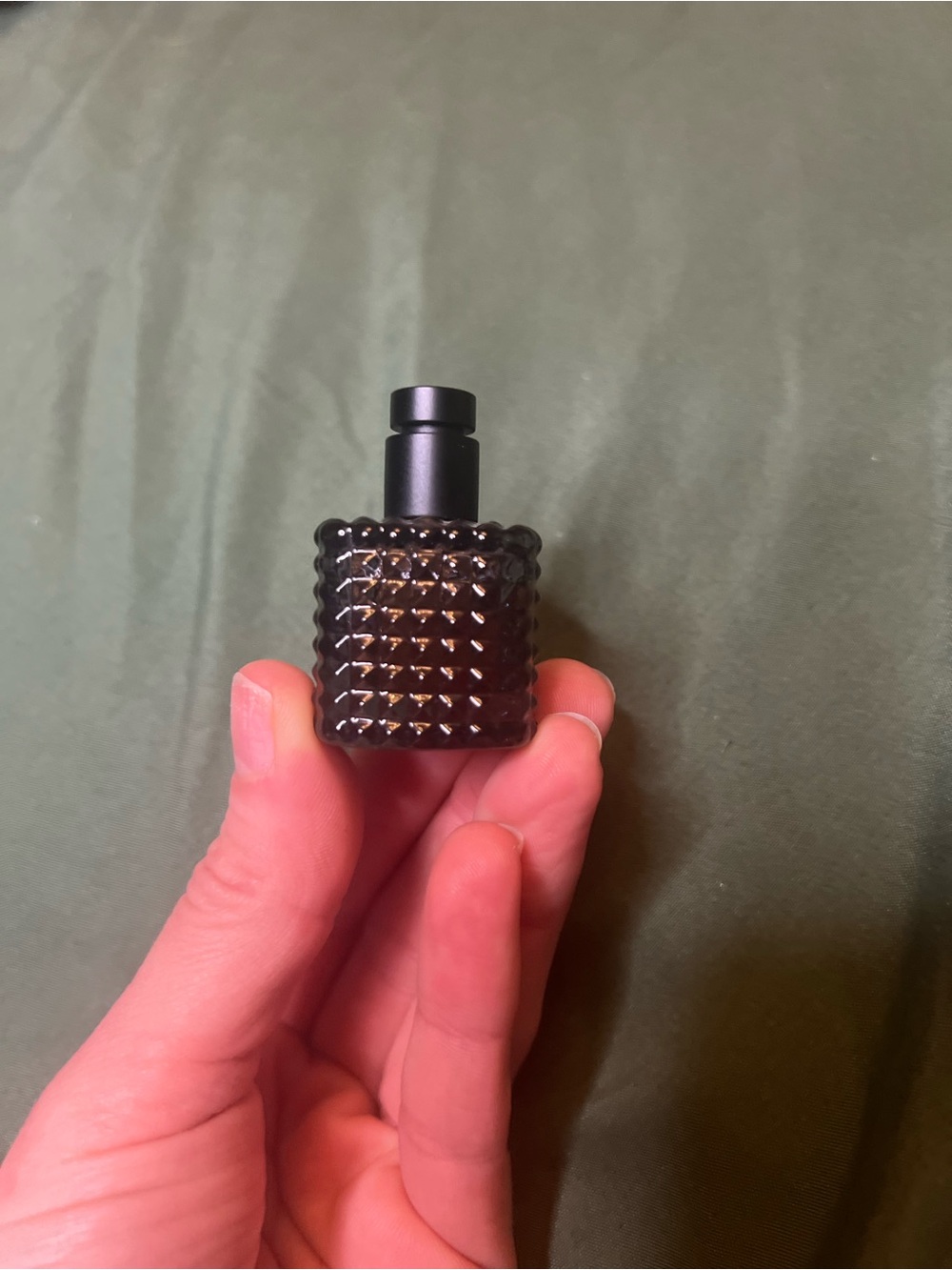 Valentino Donna Born In Roma Intense Eau de Parfum 6 ml (0.2 Fl Oz) (Retail $25)